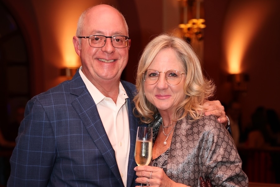 AGC Holiday 2025A17A3738