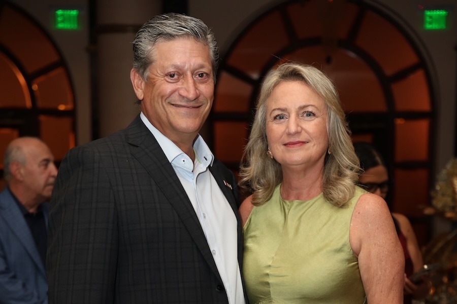 AGC Holiday 2025A17A3786