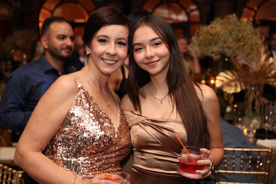 AGC Holiday 2025A17A3885