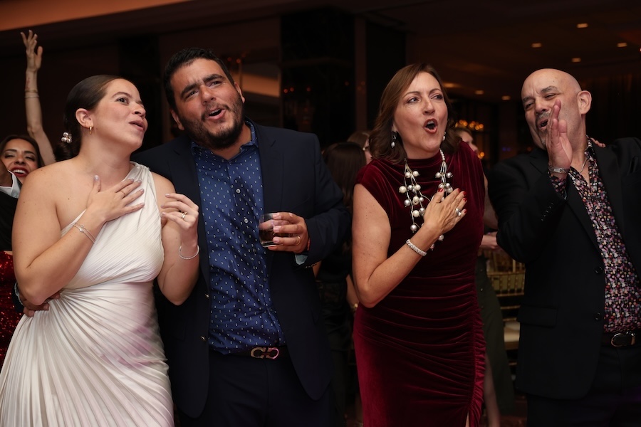 AGC Holiday 2025A17A3891