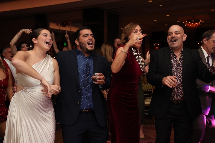 AGC Holiday 2025A17A3892