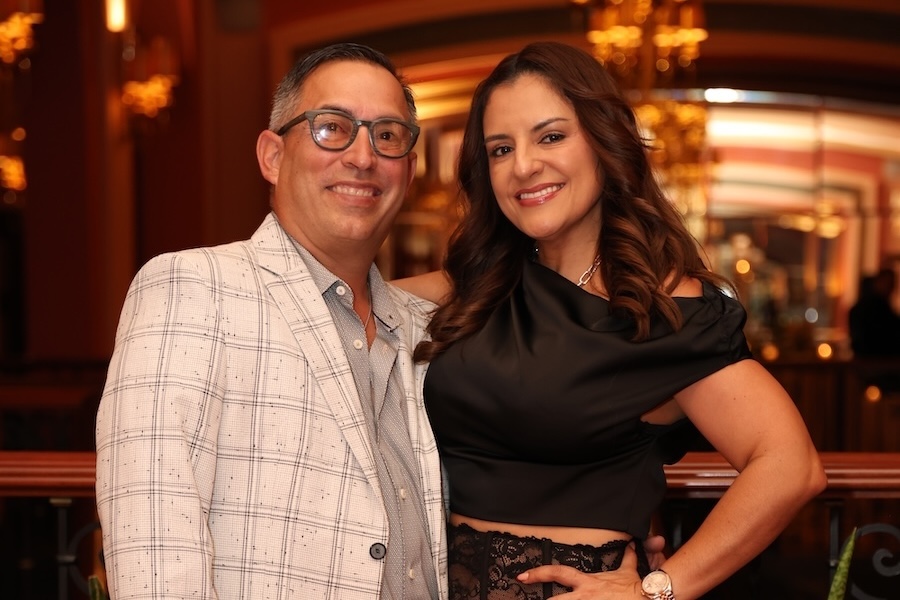 AGC Holiday 2025A17A3905