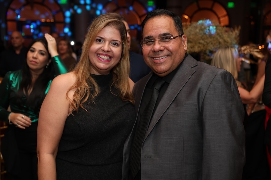 AGC Holiday 2025A17A3931