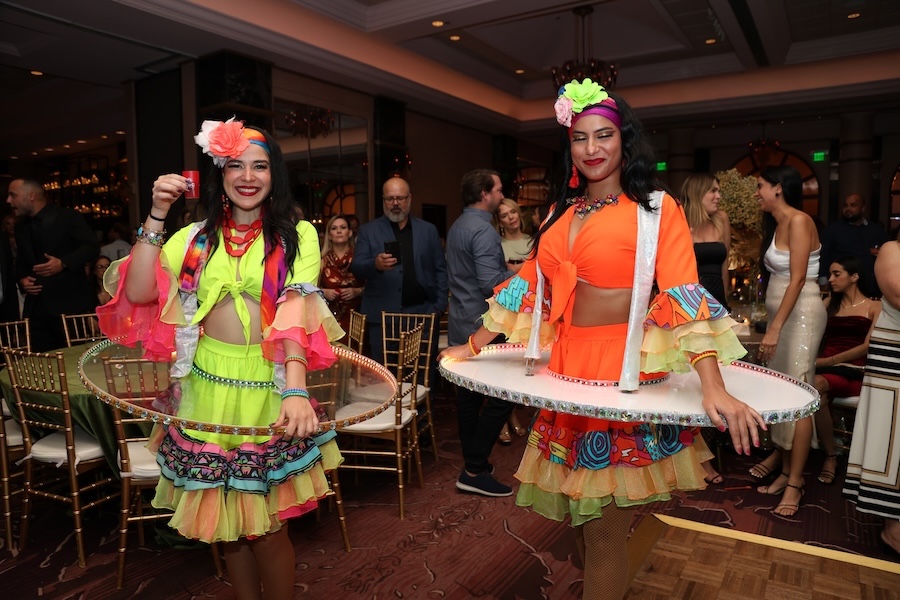 AGC Holiday 2025A17A3933