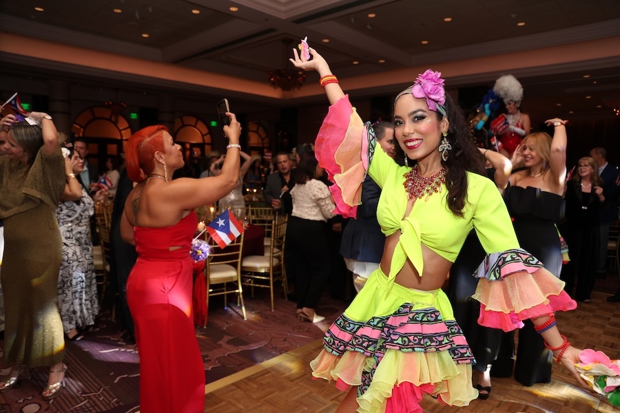 AGC Holiday 2025A17A3952