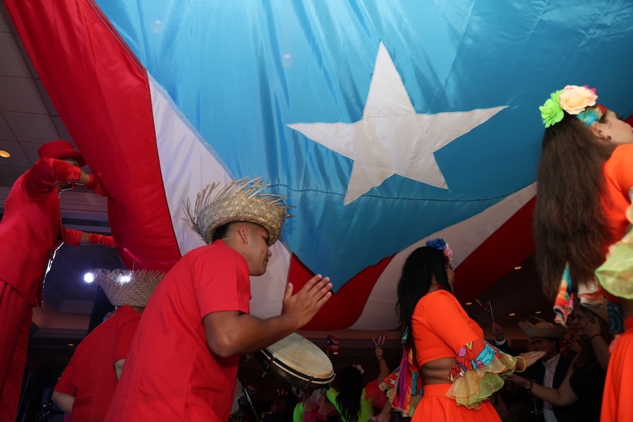 AGC Holiday 2025A17A3953