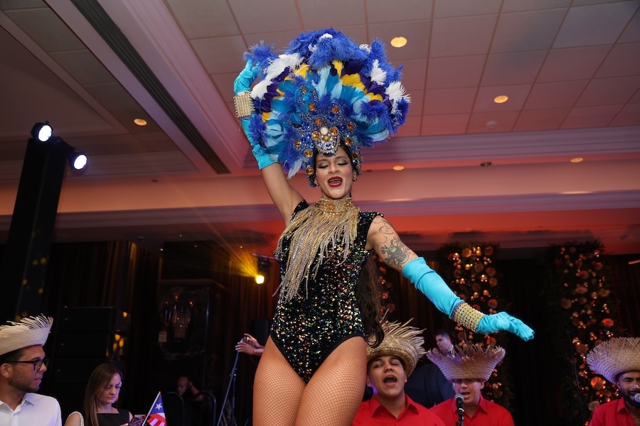 AGC Holiday 2025A17A3965