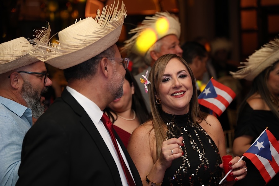 AGC Holiday 2025A17A3976