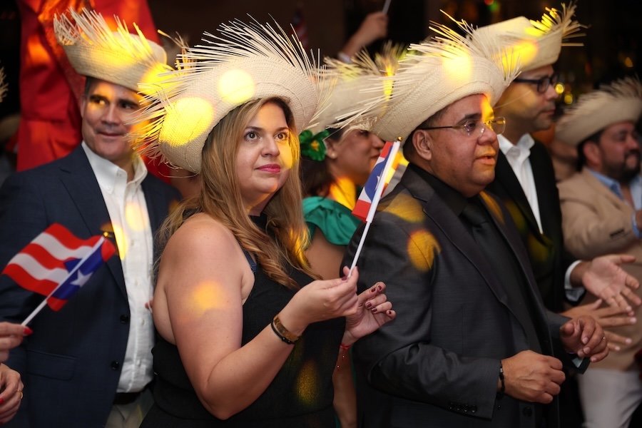 AGC Holiday 2025A17A3980