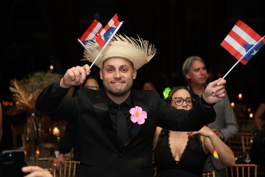 AGC Holiday 2025A17A3983