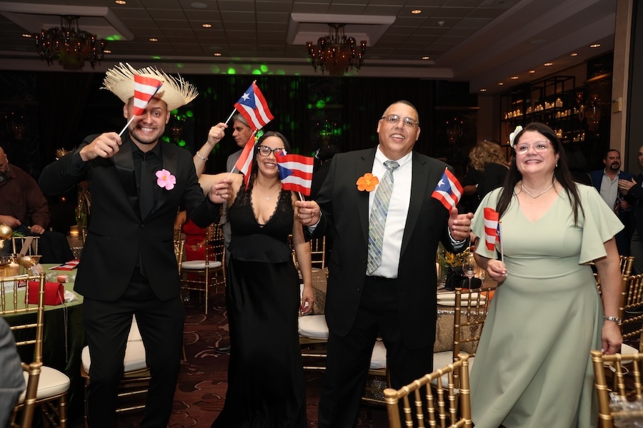 AGC Holiday 2025A17A3986